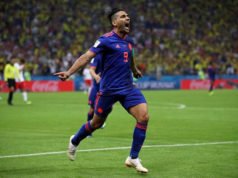 Colombia golea 3-0 a Polonia y se acerca a la calificación