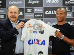 Carlos Sánchez sale de Rayados y llega al Santos de Brasil Carlos Sánchez sale de Rayados y llega al Santos de Brasil