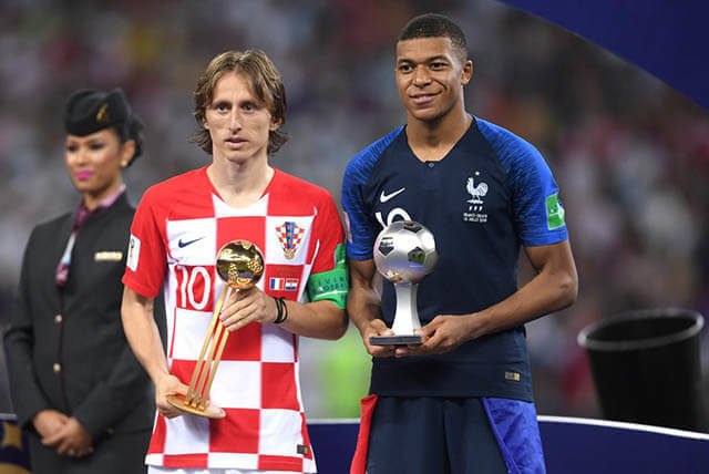 Modric se lleva el balón de Oro y Mbappé fue el mejor joven