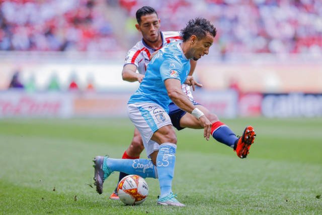 Chivas y Querétaro firman empate en la Jornada 10