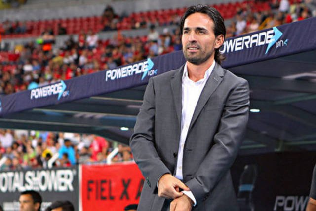 Gerardo Espinoza deja de ser entrenador del Atlas