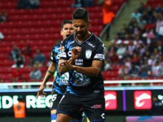 Pachuca vence 3-1 a Chivas y corta su racha de 5 partidos con victoria Pachuca vence 3-1 a Chivas y corta su racha de 5 partidos con victoria