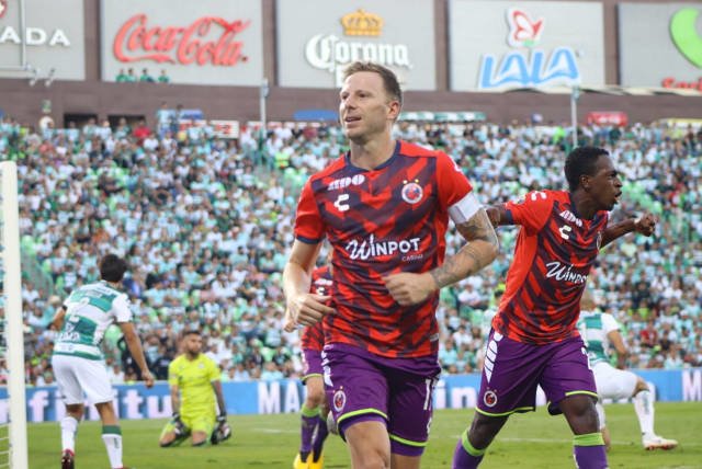 Veracruz consigue un empate ante Santos en el TSM Corona
