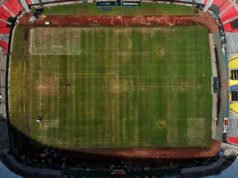 La cancha del Azteca quedó destruida tras el concierto de Shakira La cancha del Azteca quedó destruida tras el concierto de Shakira