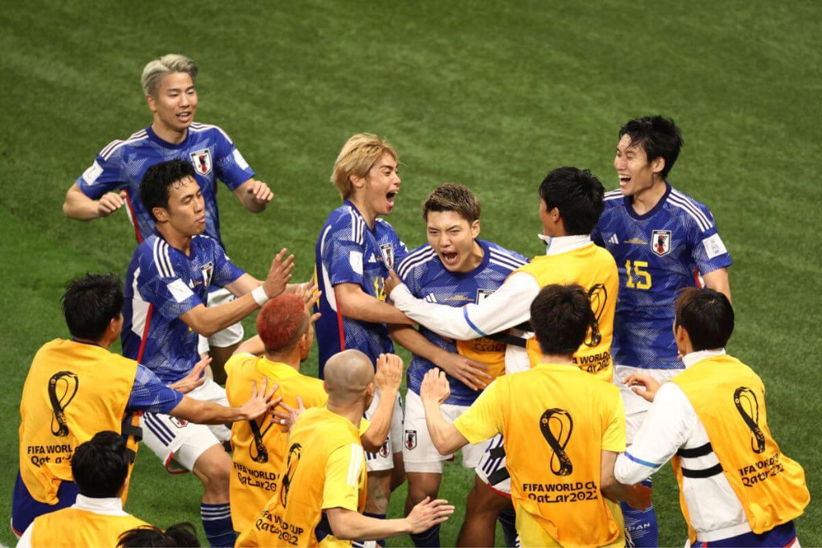 Japón da la sorpresa y derrota 2-1 a Alemania en Qatar 2022