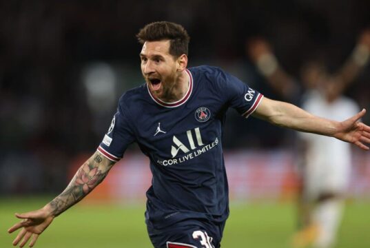 VIDEO Messi anotó su primer gol con PSG en la Champions League